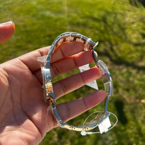 MOVADO BOLD CERAMIC CRYSTAL ACCENT BRACELET WATCH - Picture 8 of 15